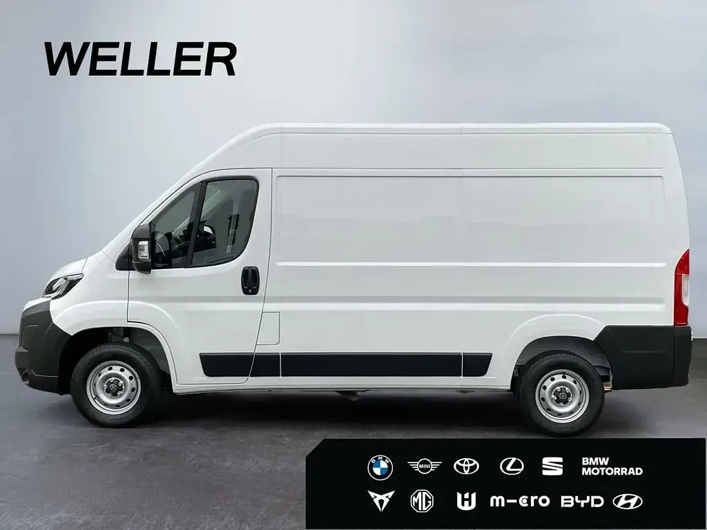 Neu Toyota Proace 102 PS (75 kW) 2026 Weiss Van / Kleinbus