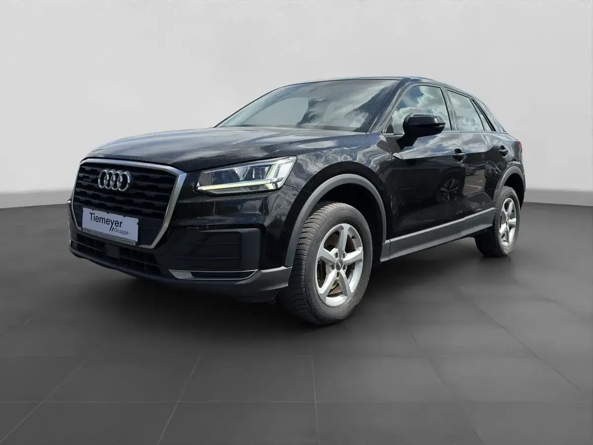 Gebraucht Audi Q2 Comfort 190 PS (139 kW) 2018 Schwarz SUV