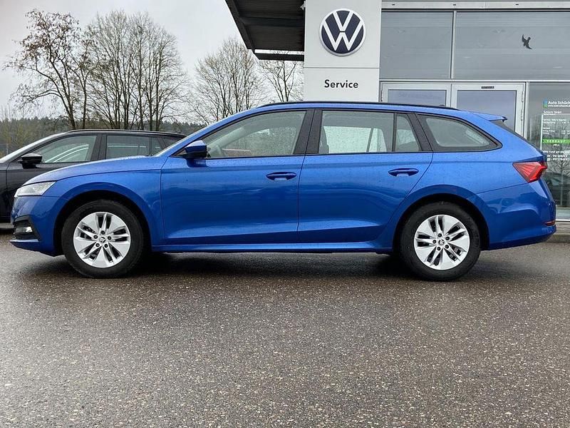 Gebraucht Skoda Octavia 150 PS (110 kW) 2024 Blau Kombi
