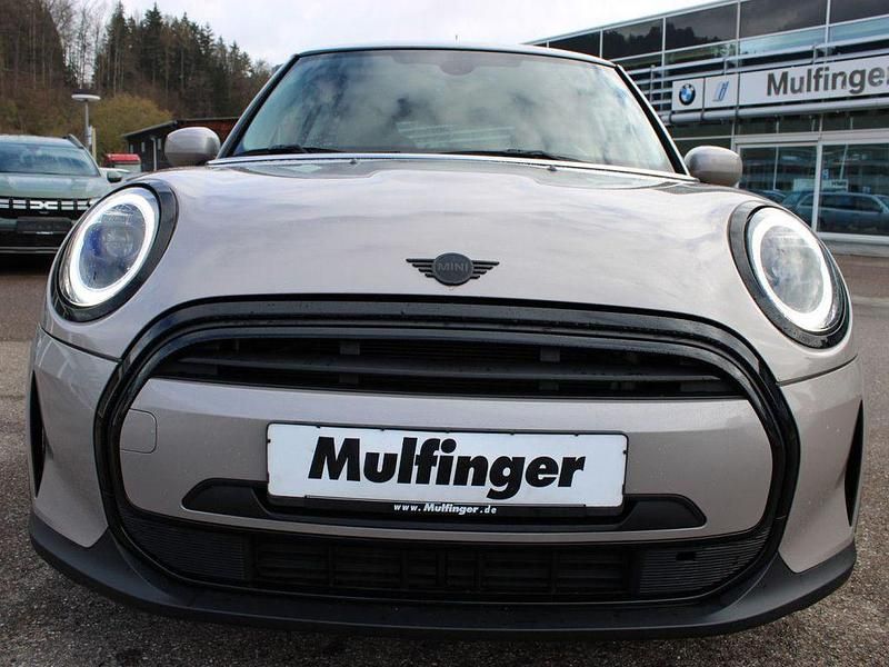 Gebraucht Mini ONE Classic 102 PS (75 kW) 2022 Grau Kleinwagen