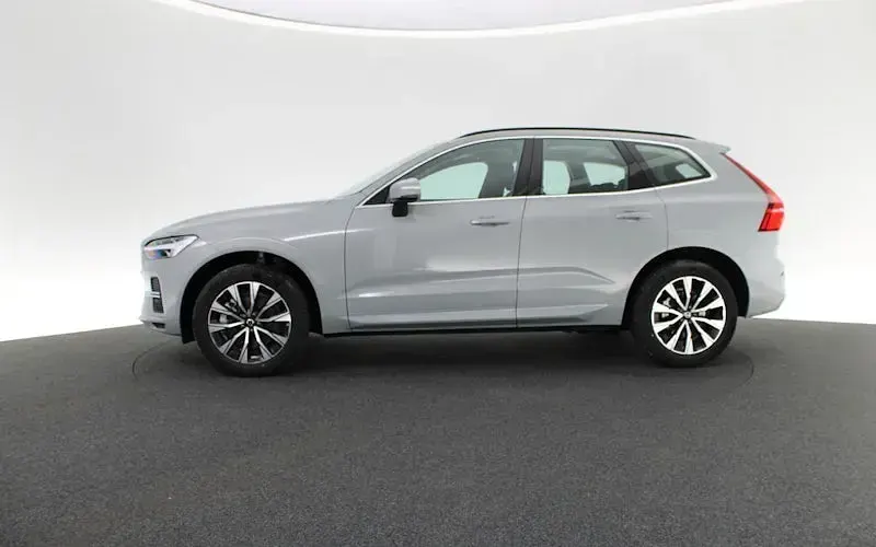 Gebraucht Volvo XC60 Core 197 PS (144 kW) 2024 Grau SUV