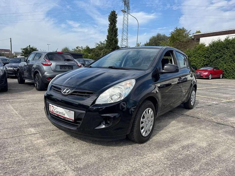 Schwarz Gebraucht 2010 Hyundai i20 Edition Kleinwagen | 3.590 € (Fairer Preis) - Bild 1/4