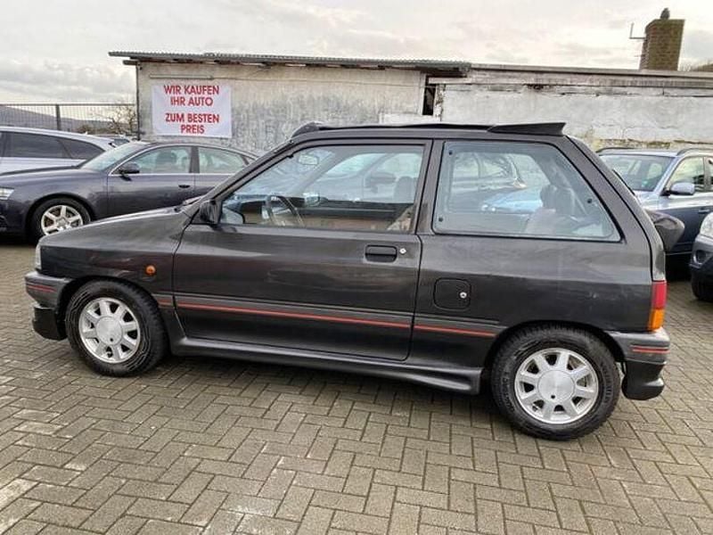 Gebraucht Mazda 121 65 PS (47 kW) 1989 Grau Kleinwagen