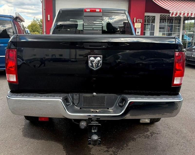 Second-hand Dodge Ram 396 CP (291 kW) 2012 Negru Pickup