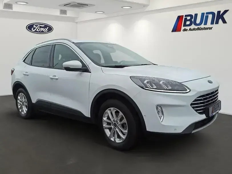 Gebraucht Ford Kuga Titanium X 224 PS (164 kW) 2022 Frozen white SUV
