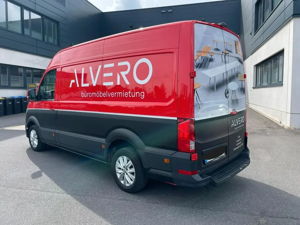 Gebraucht VW Crafter 140 PS (102 kW) 2021 Rot Van