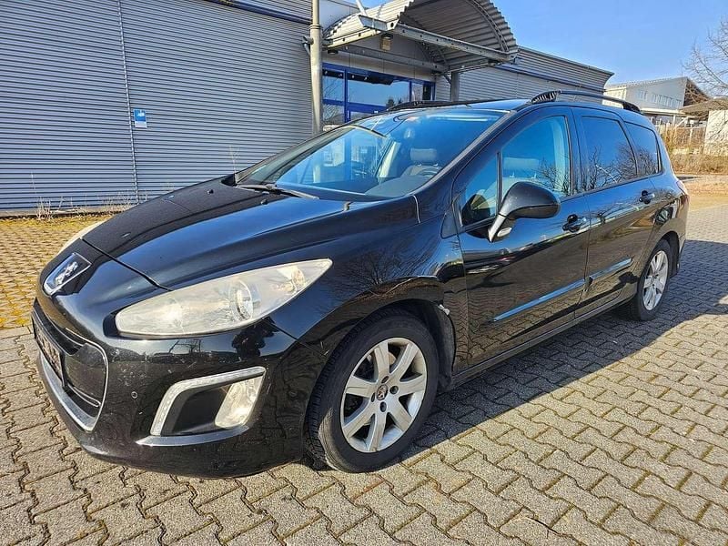 Schwarz perla/metallic Gebraucht 2013 Peugeot 308 Style Kombi | 3.000 € (Guter Preis) - Bild 1/4