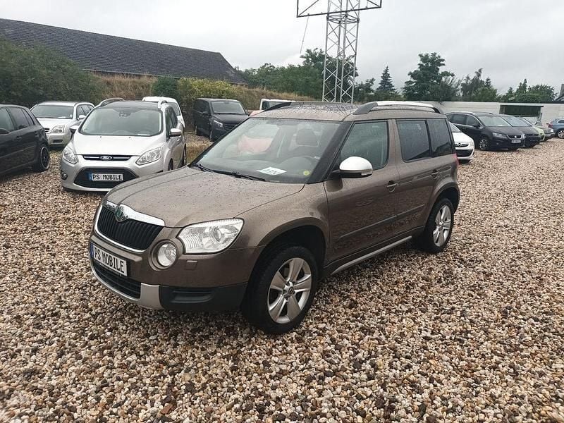 Braun Gebraucht 2011 Skoda Yeti Experience SUV | 8.300 € (Fairer Preis) - Bild 1/4