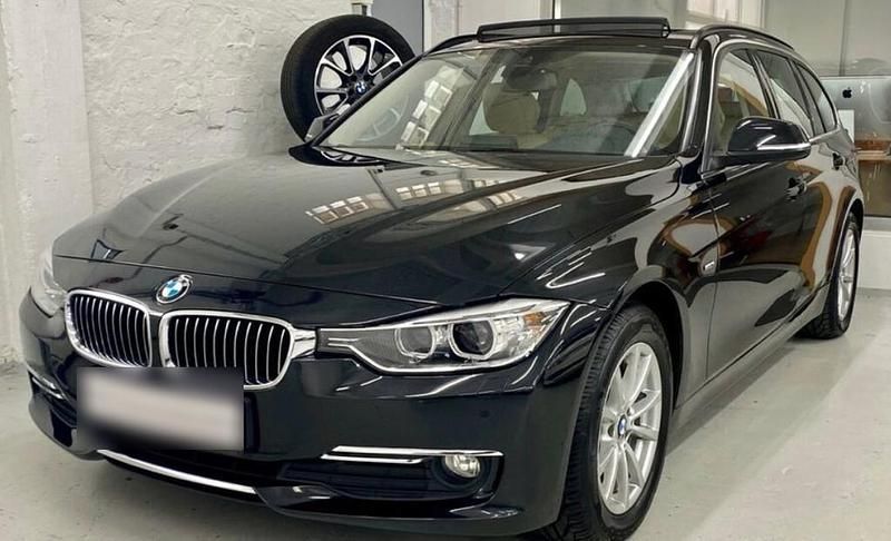 Gebraucht BMW 320 Luxury Line 184 PS (135 kW) 2014 Schwarz Kombi