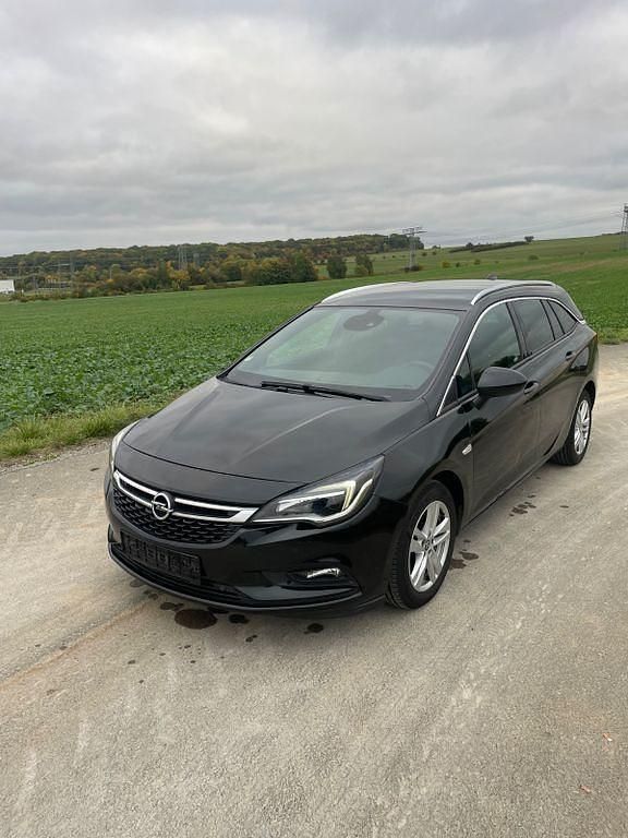 Schwarz Gebraucht 2016 Opel Astra Dynamic Kombi | 4.990 € (Guter Preis) - Bild 1/4