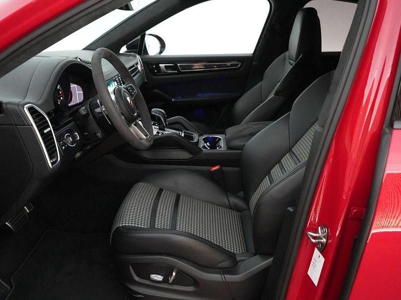 Gebraucht Porsche Cayenne 460 PS (338 kW) 2021 Rot SUV