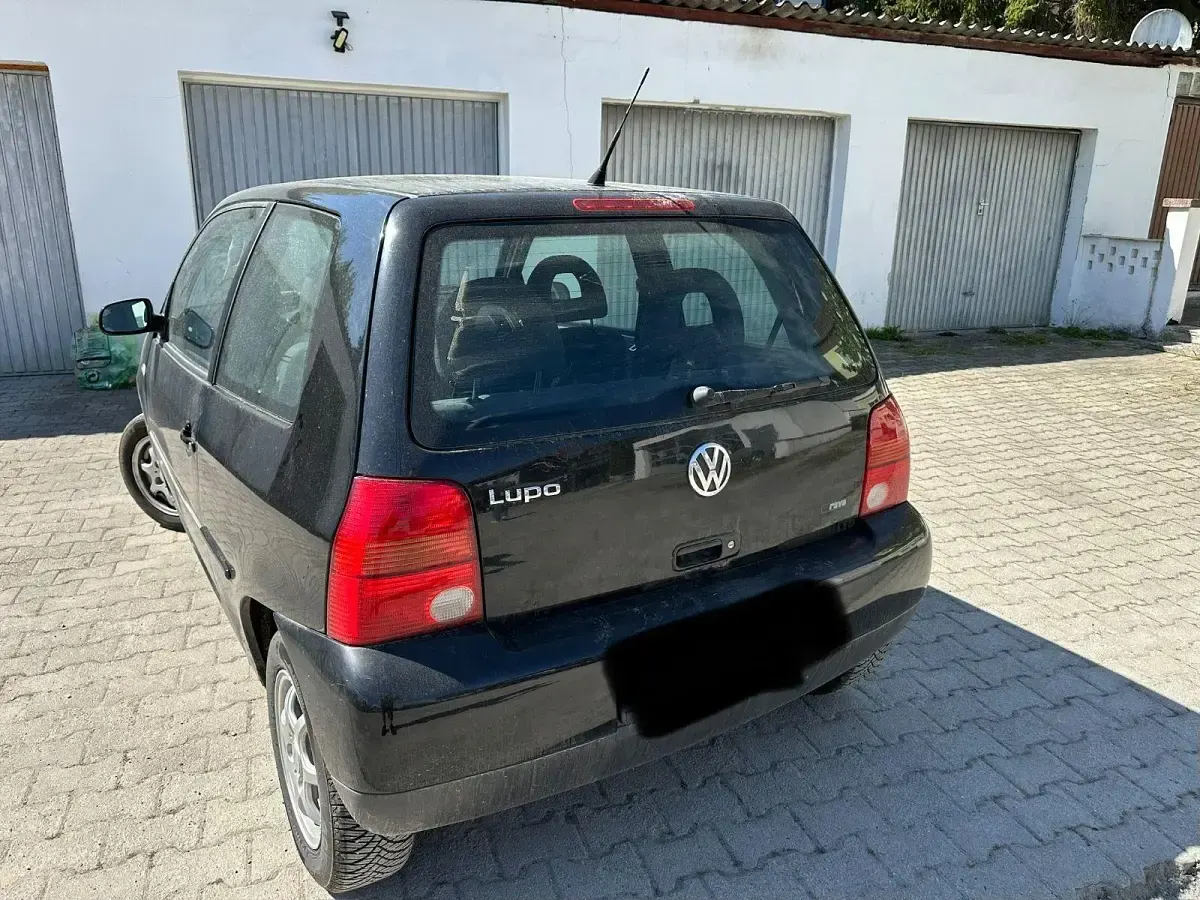 Gebraucht VW Lupo Basis 50 PS (36 kW) 2004 Schwarz Kleinwagen