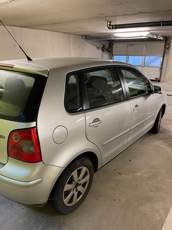 Gebraucht VW Polo 101 PS (74 kW) 2001 Silber Kleinwagen