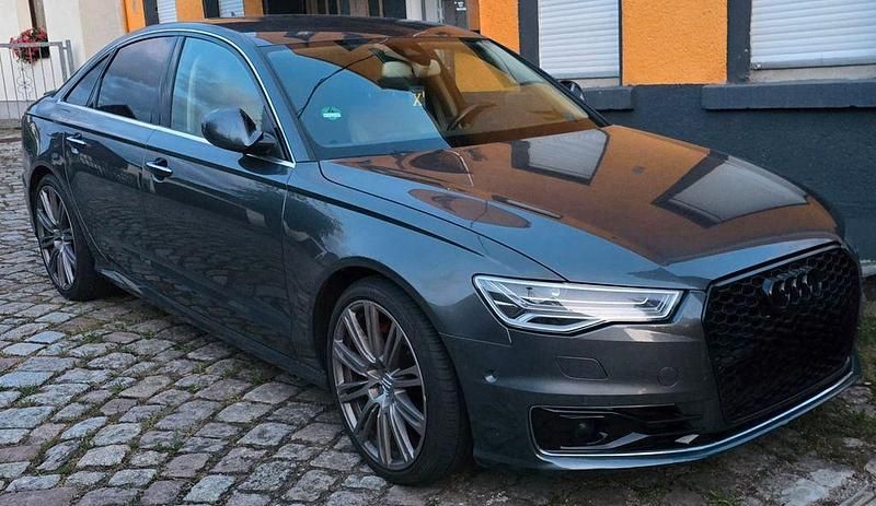 Gebraucht Audi A6 Ambiente 272 PS (200 kW) 2015 Grün Limousine
