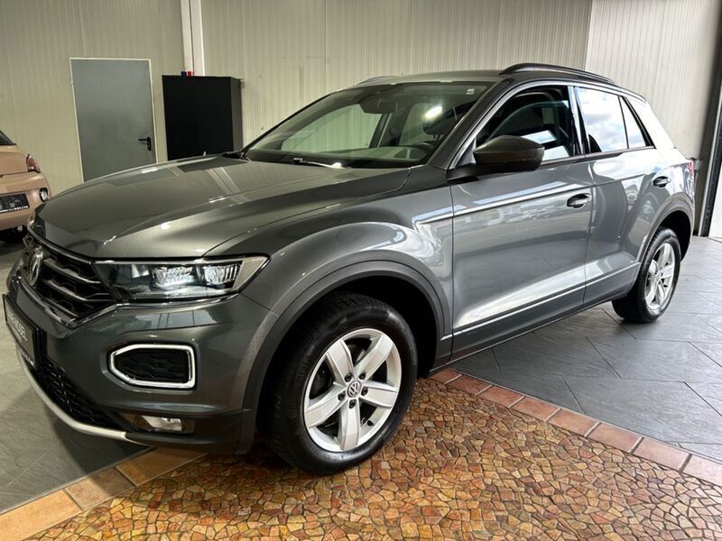 Grau Gebraucht 2019 VW T-Roc Style SUV | 16.990 € (Fairer Preis) - Bild 1/4
