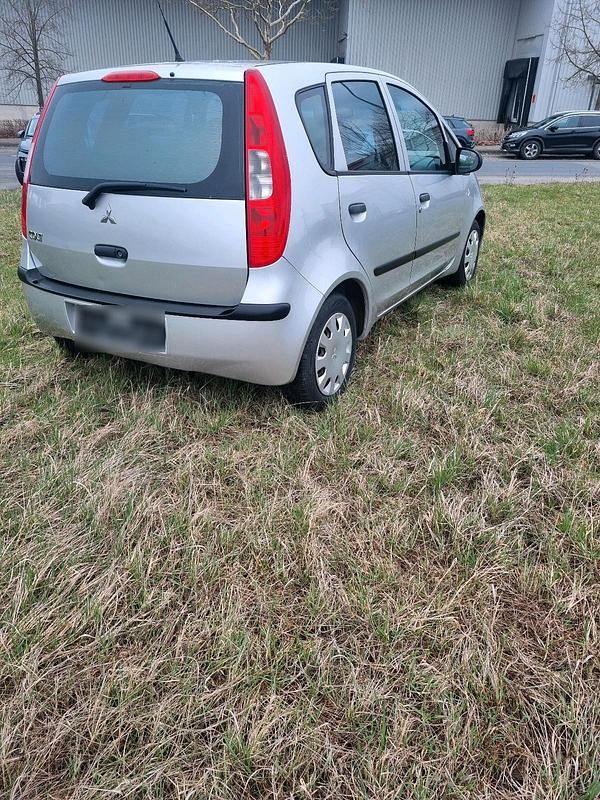 Gebraucht Mitsubishi Colt 95 PS (69 kW) 2005 Silber Kleinwagen