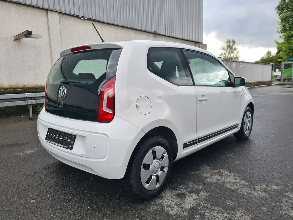 Gebraucht VW up! CLUB 60 PS (44 kW) 2015 Weiß Kleinwagen