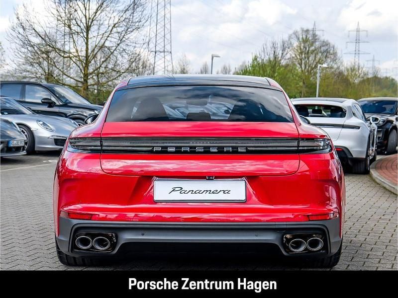Gebraucht Porsche Panamera 4 470 PS (345 kW) 2025 Rot Limousine