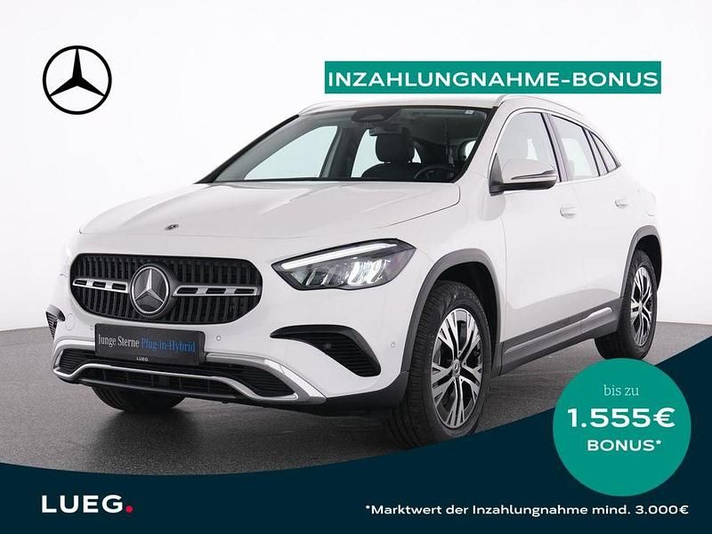 Weiß Gebraucht 2024 Mercedes GLA250 Progressive SUV | 38.975 € (Fairer Preis) - Bild 1/4
