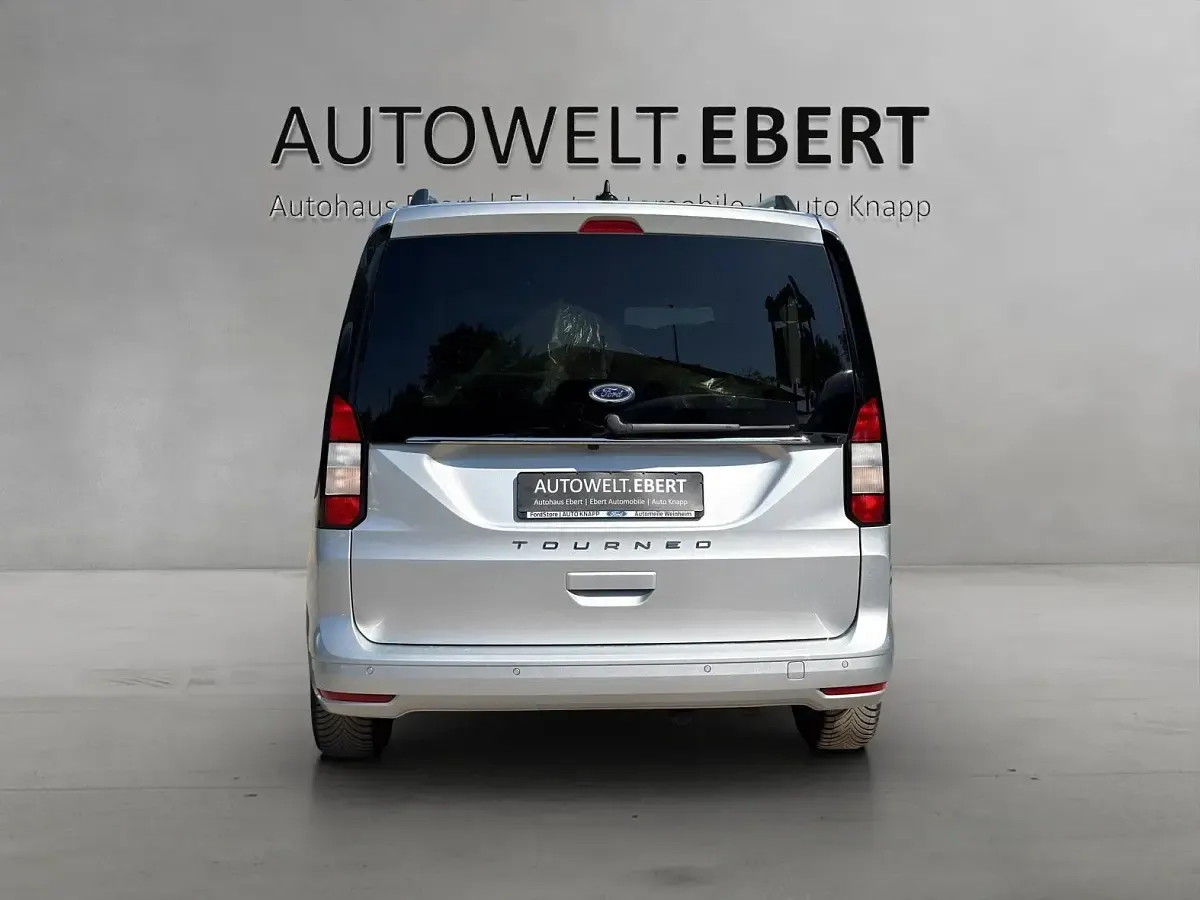 Gebraucht Ford Tourneo Connect Titanium 122 PS (89 kW) 2025 Cyclone stardust silver Van / Kleinbus