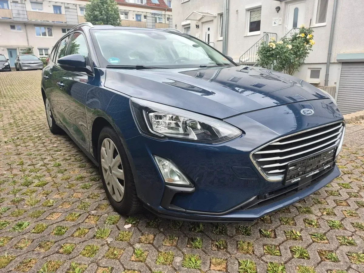Gebraucht Ford Focus Cool & Connect 95 PS (69 kW) 2020 Blau Kombi
