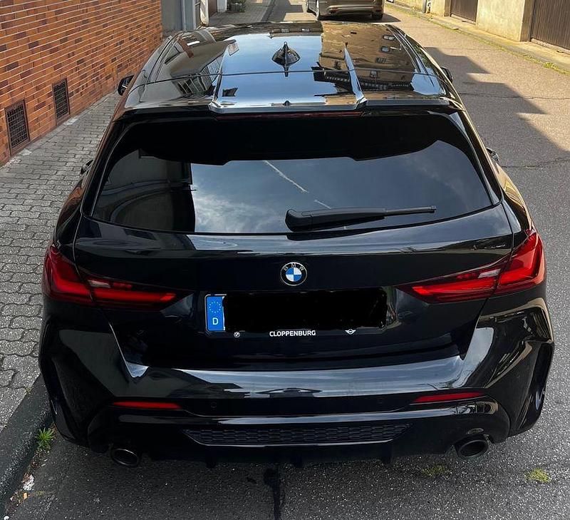 Gebraucht BMW M135 Performance 306 PS (225 kW) 2023 Schwarz Kleinwagen