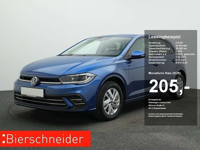 Gebraucht VW Polo Style 95 PS (69 kW) 2024 Blau Limousine