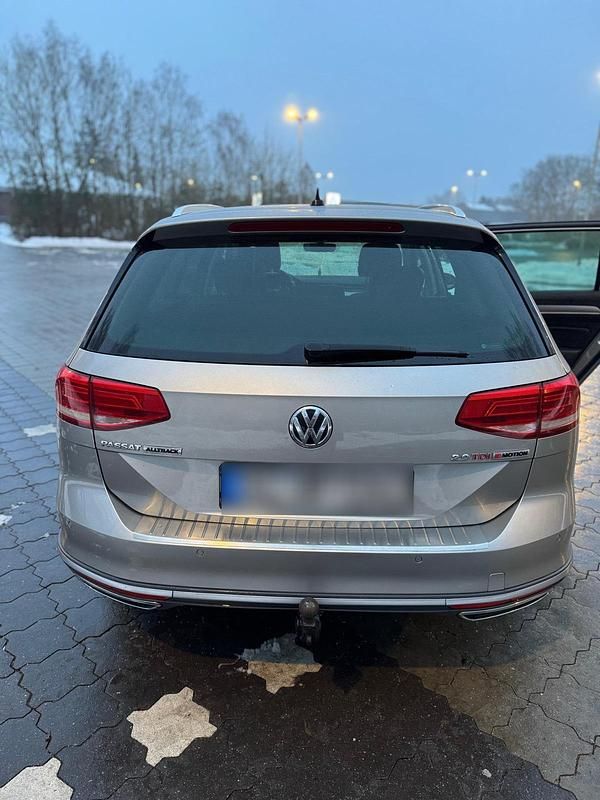 Gebraucht VW Passat Alltrack 239 PS (175 kW) 2015 Silber Kombi