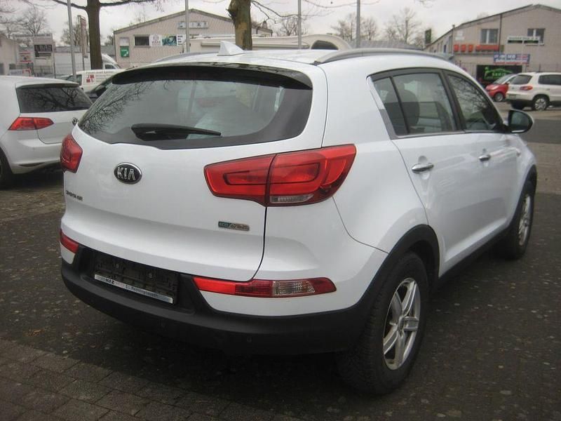 Gebraucht Kia Sportage 135 PS (99 kW) 2016 Weiß SUV