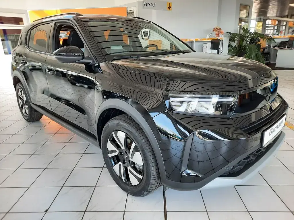Neu Opel Frontera 136 PS (100 kW) 2026 Schwarz SUV