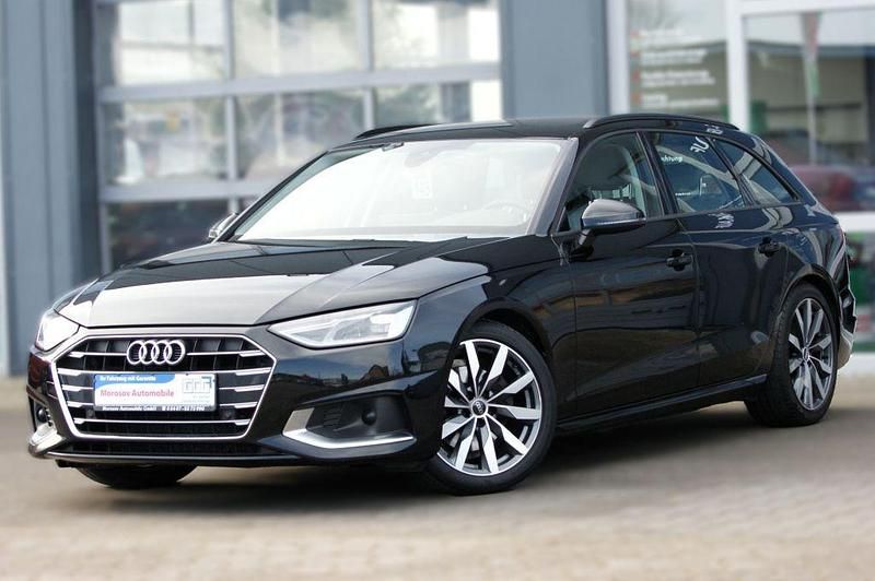 Gebraucht Audi A4 Advanced 163 PS (119 kW) 2021 Schwarz Kombi