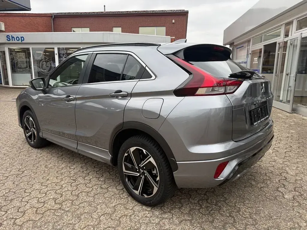 Gebraucht Mitsubishi Eclipse Cross Select 188 PS (138 kW) 2022 Grau SUV