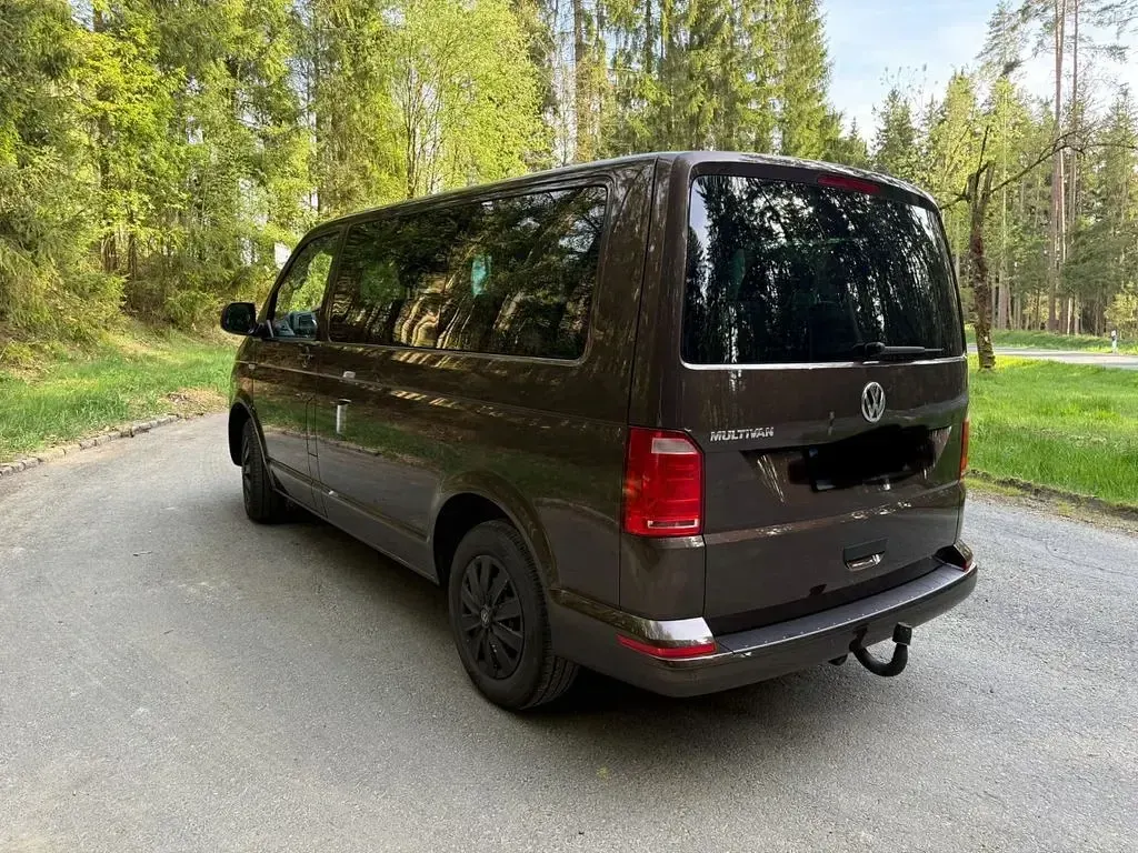 Occasion VW Multivan Trendline 150 ch (110 kW) 2019 Marron Monospace