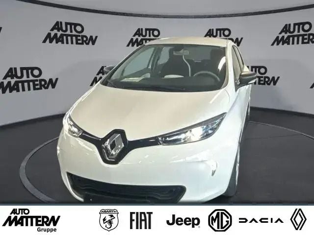 Weiß Gebraucht 2019 Renault Zoe Life Kleinwagen | 8.989 € (Guter Preis) - Bild 1/4
