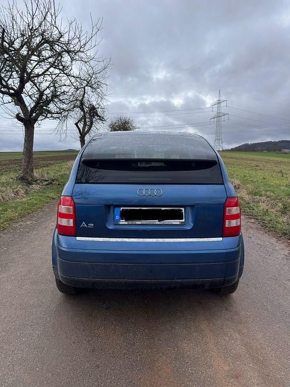 Gebraucht Audi A2 75 PS (55 kW) 2004 Blau Kleinwagen