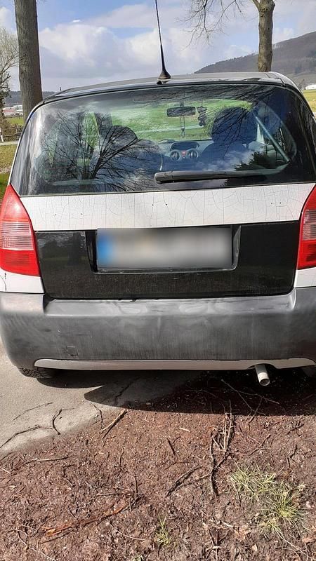 Gebraucht Citroën C2 60 PS (44 kW) 2005 Schwarz Kleinwagen