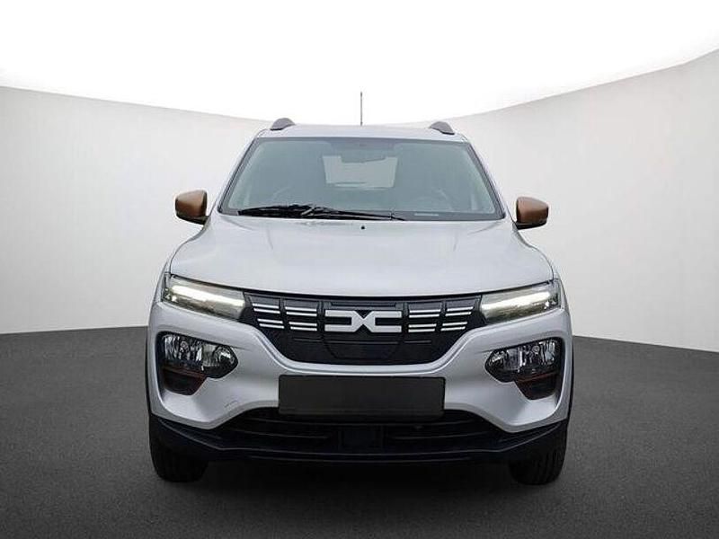 Second-hand Dacia Spring Extreme 47 kW (65 CP) 2023 Argintiu Hatchback
