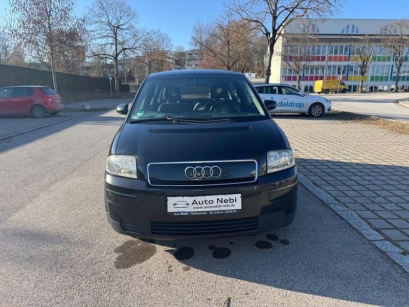 Second-hand Audi A2 75 CP (55 kW) 2002 Negru Hatchback