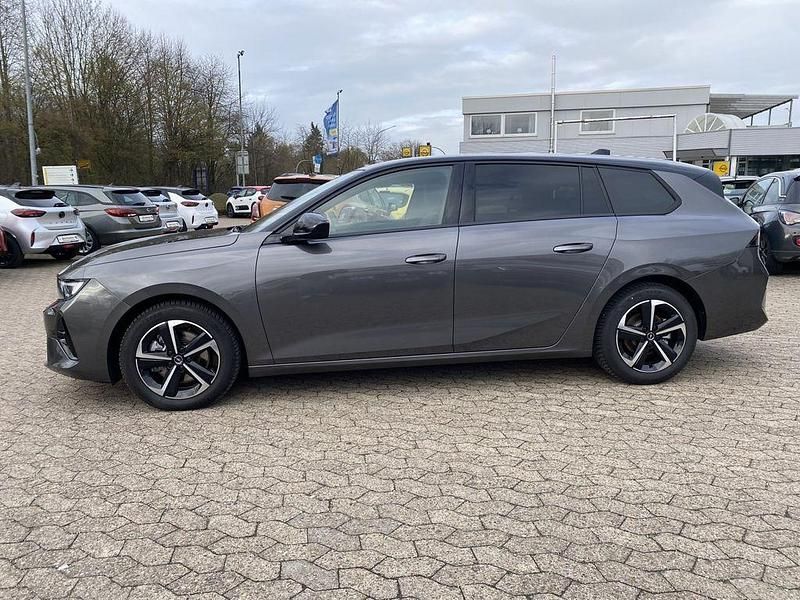 Gebraucht Opel Astra 136 PS (100 kW) 2025 Vulkan grau Kombi