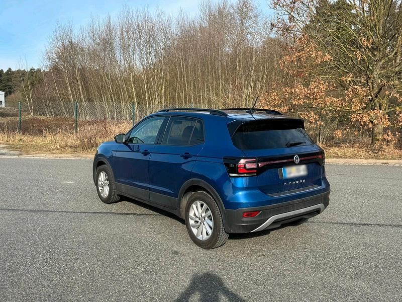 Gebraucht VW T-Cross 90 PS (66 kW) 2020 Blau SUV