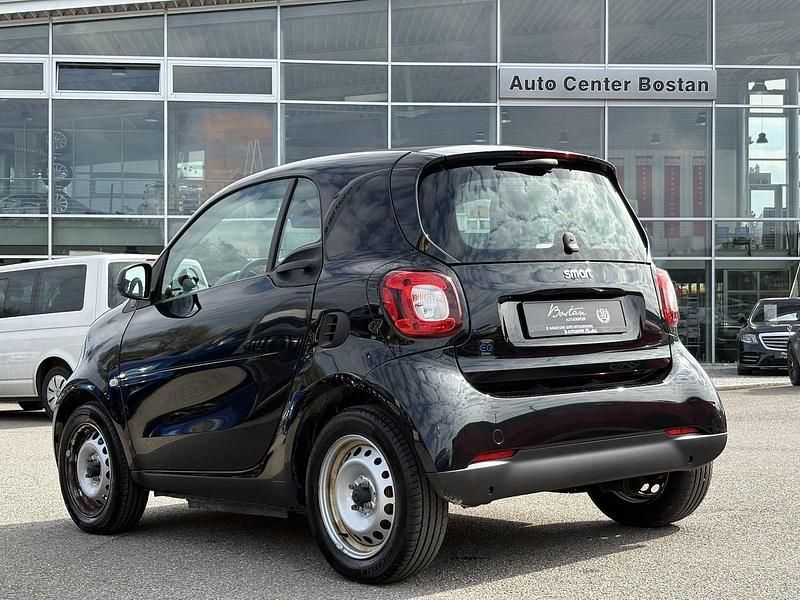 Gebraucht Smart ForTwo Coupé 41 kW (56 PS) 2021 Schwarz Coupé