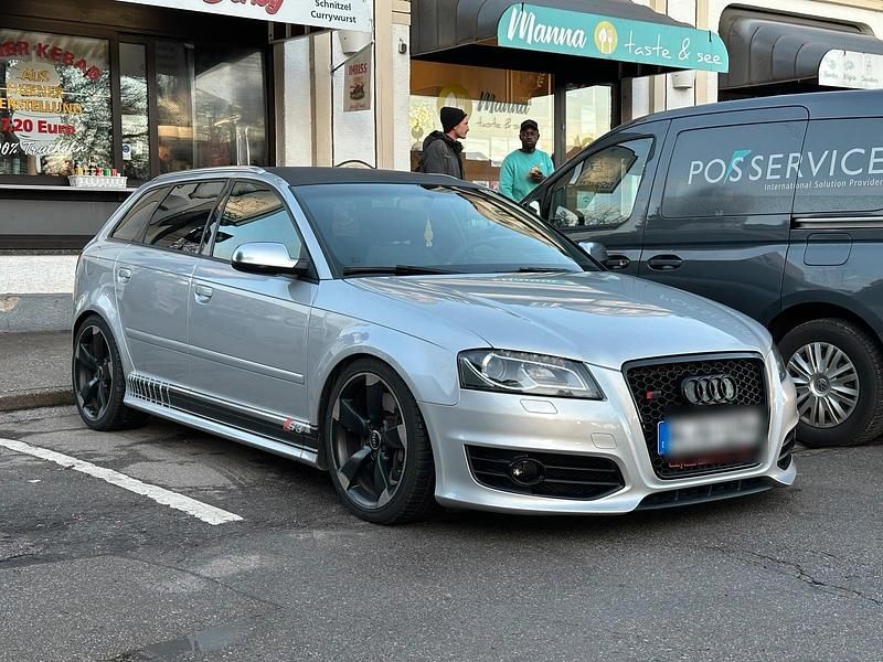 Silber Gebraucht 2012 Audi S3 Performance Limousine | 16.490 € - Bild 1/4