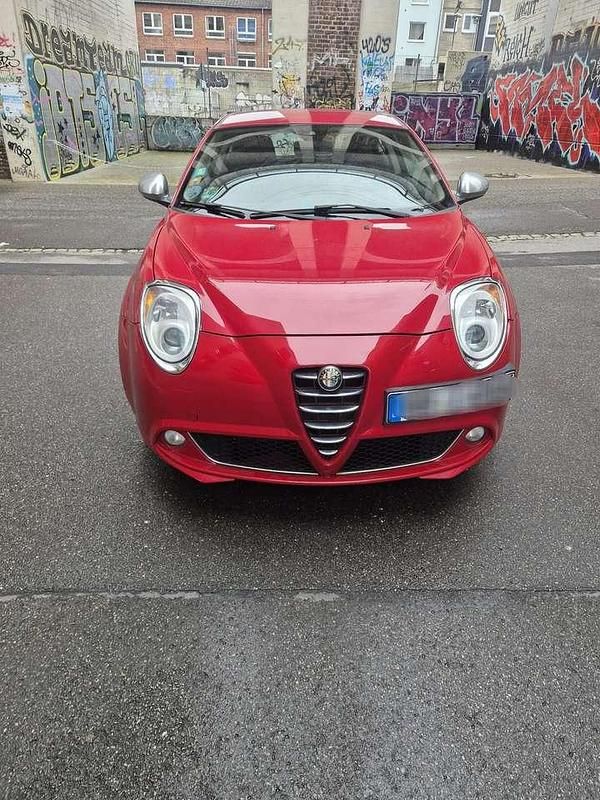 Gebraucht Alfa Romeo MiTo Super 105 PS (77 kW) 2012 Rot Kleinwagen