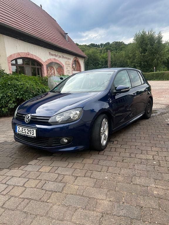 Blau Gebraucht 2011 VW Golf VI Highline Limousine | 6.500 € (Etwas zu teuer) - Bild 1/4
