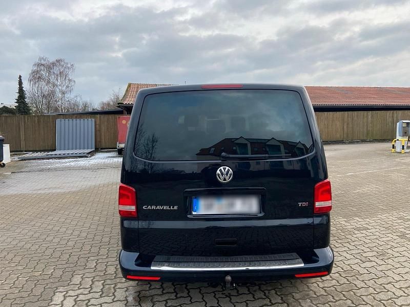 Gebraucht VW Caravelle 179 PS (131 kW) 2014 Schwarz Van / Kleinbus