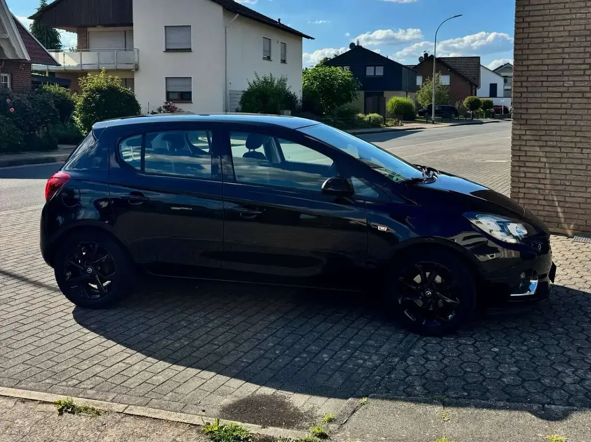 Gebraucht Opel Corsa Color Edition 90 PS (66 kW) 2019 Schwarz Kleinwagen