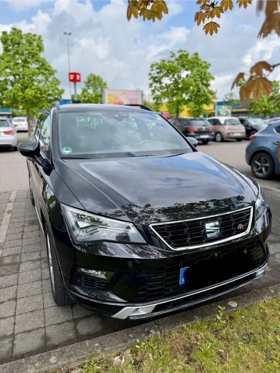 Schwarz Gebraucht 2018 Seat Ateca 4Drive SUV | 17.400 € (Guter Preis) - Bild 1/4