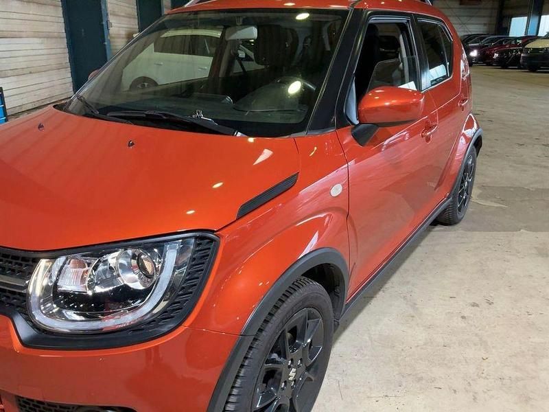 Second-hand Suzuki Ignis Basic 90 CP (66 kW) 2020 Portocaliu SUV