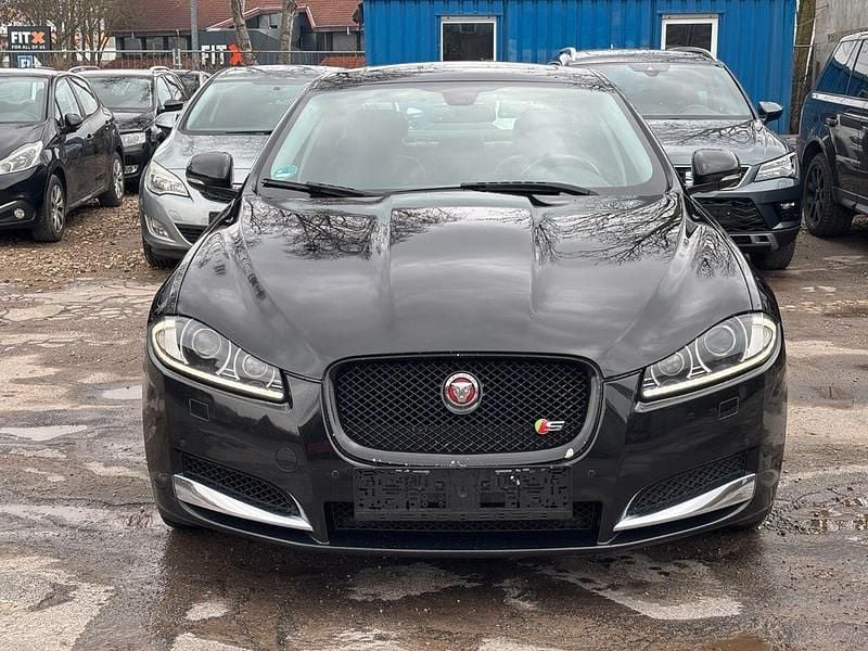 Gebraucht Jaguar XF S 241 PS (177 kW) 2014 Schwarz Limousine