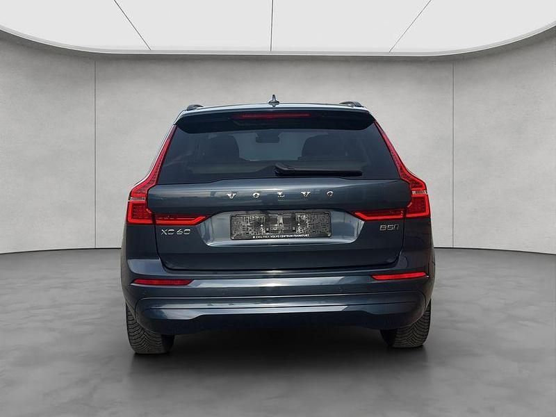 Gebraucht Volvo XC60 250 PS (183 kW) 2024 Blau SUV